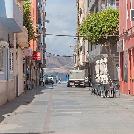 Apartamento Piso Cerca De Playa De Chica *